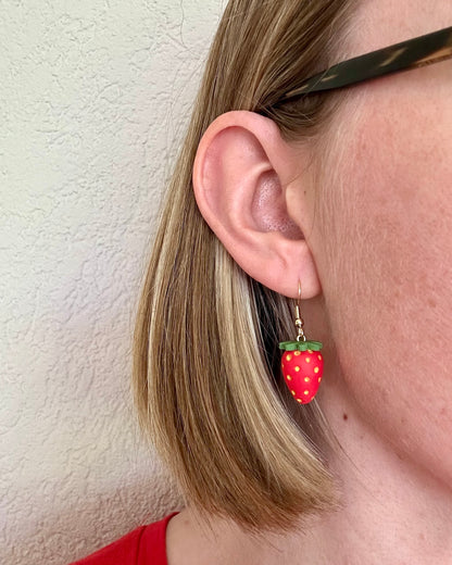 Erdbeeren, Ohrhänger, Edelstahl vergoldet